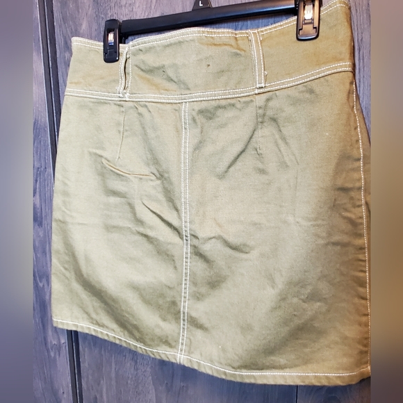 FOREVER 21 Olive Khaki denim mini Skirt Sz XL cotton Retro style mini like new - Picture 7 of 7